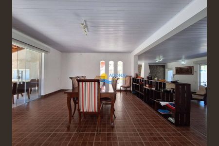 6_photo/94d1fe0a9d.7db7238b51a5fbc6-ATLAS-4caefd16-7774-404b-aef6-e7fcc1406f2f.jpg de casa à venda com 4 quartos, 360m² em Jardim Guaiuba, Guarujá