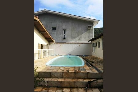 3_photo/94d1fe0ab9.c1901fb716559bbd-ATLAS-07cdc37d-fb0f-4acb-b863-0a9b14a84211.jpg de casa à venda com 3 quartos, 130m² em Jardim Guaiuba, Guarujá