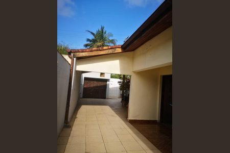 30_photo/94d1fe0ab9.c1901fb716559bbd-ATLAS-a73c1038-308d-4134-af14-3576c997fee7.jpg de casa à venda com 3 quartos, 130m² em Jardim Guaiuba, Guarujá