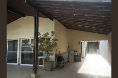 9_photo/94d1fe0ab9.c1901fb716559bbd-ATLAS-d38583d9-4d58-4f8e-83eb-7944ef55bafe.jpg de casa à venda com 3 quartos, 130m² em Jardim Guaiuba, Guarujá