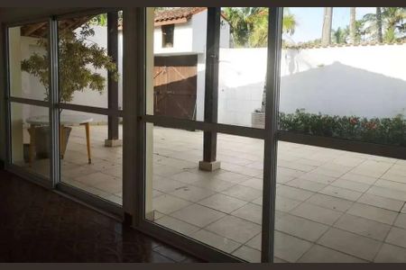 12_photo/94d1fe0ab9.e7056842b54bb805-ATLAS-1b71776a-8fb8-46b4-a8a0-e30a01c319de.jpg de casa para alugar com 3 quartos, 360m² em Jardim Guaiuba, Guarujá