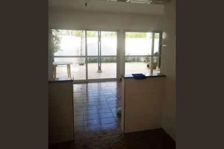 9_photo/94d1fe0ab9.e7056842b54bb805-ATLAS-be27dee2-4384-4c1d-86a0-86a2b4821ad8.jpg de casa para alugar com 3 quartos, 360m² em Jardim Guaiuba, Guarujá