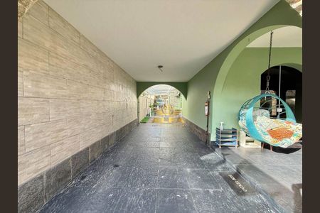 3_photo/94d1fe0acb.a26d9ccbf8f52a85-ATLAS-18f4e43e-3ef4-4b4e-993d-3449069ee09f.jpg de casa à venda com 3 quartos, 360m² em Jardim Guaiuba, Guarujá