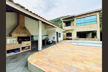 11_photo/94d1fe0af7.36817066de3aa5de-ATLAS-cb0d437a-1beb-49c8-8e03-d9bee343a1eb.jpg de casa à venda com 7 quartos, 328m² em Jardim Guaiuba, Guarujá