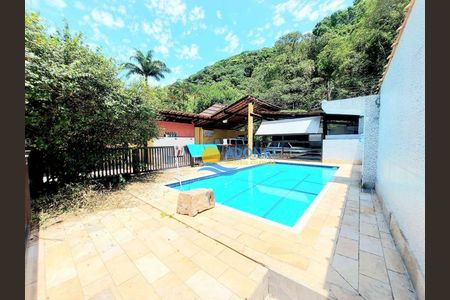 9_photo/94d1fe0b0d.38386a41952308fd-ATLAS-cfaf35c2-2a9b-413e-b81e-346cc14e5acb.jpg de casa à venda com 3 quartos, 230m² em Jardim Guaiuba, Guarujá