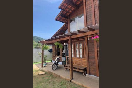 10_photo/94d1fe0c85.4cea1a0b3f6bbd2f-ATLAS-747250b0-35fb-4af5-ae18-935d9396efcb.jpg de casa à venda com 5 quartos, 190m² em Jardim Guaiuba, Guarujá