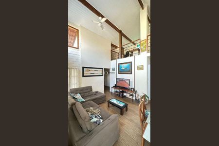 12_photo/94d1fe0c85.4cea1a0b3f6bbd2f-ATLAS-96433592-738b-45ad-9283-0b5b9b3bdc71.jpg de casa à venda com 5 quartos, 190m² em Jardim Guaiuba, Guarujá