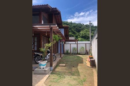 15_photo/94d1fe0c85.4cea1a0b3f6bbd2f-ATLAS-f68b1a00-0c02-4932-8458-354a342e1cbd.jpg de casa à venda com 5 quartos, 190m² em Jardim Guaiuba, Guarujá