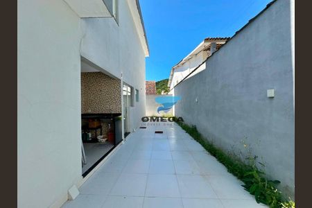 5_photo/94d1fe0c85.6721d330cc8d7611-ATLAS-87375b1b-4649-40f2-a3c0-ad1d4aa07b93.jpg de casa à venda com 3 quartos, 136m² em Jardim Guaiuba, Guarujá