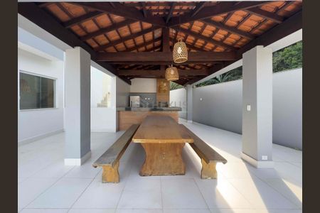 6_photo/94d1fe0c85.9c5959cca0926d06-ATLAS-13113b9c-543e-4d87-abf6-70bd2a977be1.jpg de casa à venda com 3 quartos, 136m² em Jardim Guaiuba, Guarujá