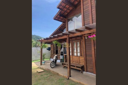 6_photo/94d1fe0c8b.ceff8192393c33de-ATLAS-21cf92ad-5526-443b-93e1-8065c2f22b02.jpg de casa à venda com 5 quartos, 300m² em Jardim Guaiuba, Guarujá