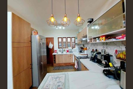 14_photo/94d1fe0c8b.ceff8192393c33de-ATLAS-61173cd7-cad8-4e96-b803-29a51cd78eee.jpg de casa à venda com 5 quartos, 200m² em Jardim Guaiuba, Guarujá