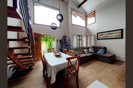 10_photo/94d1fe0c8f.a095ebe9a9b9d05b-ATLAS-db1f8423-d080-42fa-ba21-4ac00110d592.jpg de casa à venda com 2 quartos, 200m² em Jardim Guaiuba, Guarujá