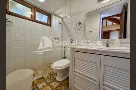 4_photo/94d1fe0c97.eb4747a7722cd593-ATLAS-e76c07fe-14d9-4172-a49f-9c75dd1eaaa5.jpg de casa à venda com 4 quartos, 406m² em Jardim Las Palmas, Guarujá