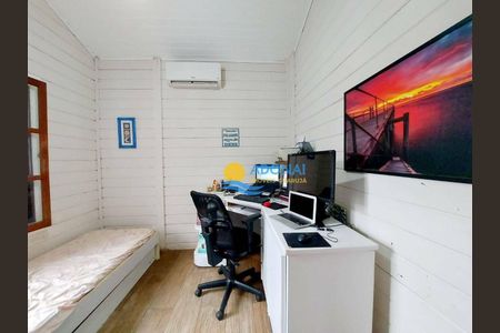 5_photo/94d1fe0c99.d0d6d4d4a64609a5-ATLAS-0a415a2e-bb09-40f0-907c-df2ae27da631.jpg de casa à venda com 5 quartos, 215m² em Jardim Guaiuba, Guarujá