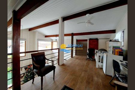 6_photo/94d1fe0c99.d0d6d4d4a64609a5-ATLAS-8a5c6887-11c8-4b16-9c0f-d676f127ee8d.jpg de casa à venda com 5 quartos, 215m² em Jardim Guaiuba, Guarujá