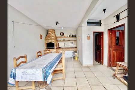 13_photo/94d1fe0d19.ceff8192393c33de-ATLAS-c5862ffa-ba61-4ef1-b99a-5896524478b2.jpg de casa à venda com 3 quartos, 168m² em Jardim Las Palmas, Guarujá
