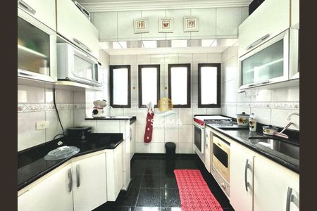 11_photo/94d1fe0d4d.2fed7e95ddef69d8-ATLAS-05acdbd0-df39-4028-b54b-2ba21347faea.jpg de apartamento à venda com 2 quartos, 180m² em Jardim Las Palmas, Guarujá