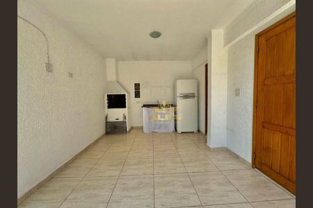 5_photo/94d1fe0d59.2f49662d56d2579d-ATLAS-05b8fb80-43c2-498b-a7c2-0b0aa9be6678.jpg de casa à venda com 3 quartos, 127m² em Jardim Las Palmas, Guarujá