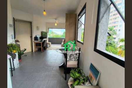 11_photo/94d1fe0d5b.90ab10d3edfe6ea3-ATLAS-acd3500a-b9d7-48e9-a63f-d8134c68544d.jpg de apartamento à venda com 1 quarto, 53m² em Jardim Las Palmas, Guarujá