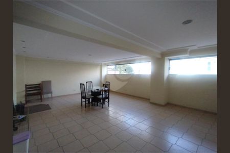 2_photo/94d1fe0d5d.a7b2593691b93303-ATLAS-b60e5e9e-6a41-4311-adff-5cb7e33a9ece.jpg de apartamento à venda com 2 quartos, 68m² em Jardim Las Palmas, Guarujá