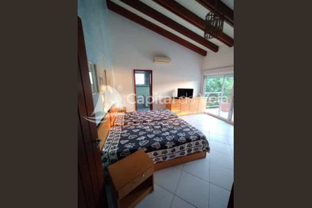 7_photo/94d1fe0d6d.2832257cbb3df2c4-ATLAS-49903fb7-39f7-4ace-be23-fbdf02facc65.jpg de casa à venda com 4 quartos, 171m² em Jardim Las Palmas, Guarujá