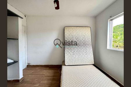 3_photo/94d1fe0d7f.23c4224abaac78ed-ATLAS-5ae8d1dc-f081-42e3-a2ec-ab24b3d7b323.jpg de apartamento à venda com 3 quartos, 70m² em Jardim Las Palmas, Guarujá