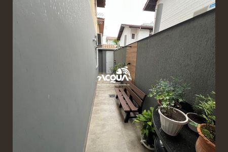 12_photo/94d1fe0d8f.454023870138506a-ATLAS-1a802f9b-1e8d-4e75-88e7-a7761eeba2d7.jpg de casa à venda com 3 quartos, 115m² em Jardim Las Palmas, Guarujá