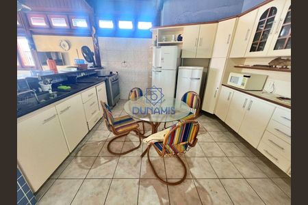 2_photo/94d1fe1047.49c40a4e0c1b1036-ATLAS-043fb59f-87de-42a4-be9d-1359d9bfe796.jpg de apartamento para alugar com 3 quartos, 156m² em Jardim Las Palmas, Guarujá