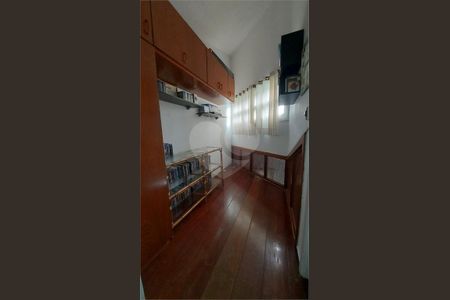 9_photo/94d1fe108b.5a6c1bf0160d7da9-ATLAS-650a806a-5794-40d9-be3e-48219f8dc072.jpg de casa à venda com 2 quartos, 55m² em Jardim Las Palmas, Guarujá