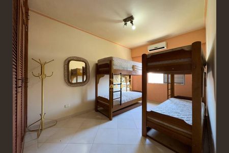 9_photo/94d1fe114f.5a85c5bdfef41cf9-ATLAS-8930d8f3-d754-4e4e-afcb-5f8a19d62ff0.jpg de apartamento à venda com 3 quartos, 245m² em Jardim Las Palmas, Guarujá