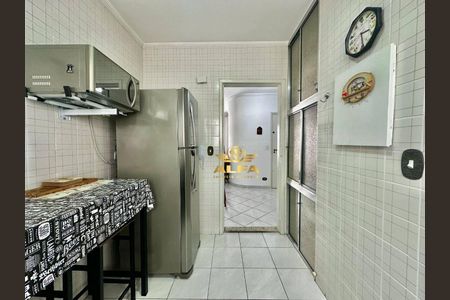 11_photo/94d1fe1171.fd9d7c8f87396d85-ATLAS-45439a8e-5a95-4f98-ae1b-1ee4ca8f1eea.jpg de apartamento à venda com 2 quartos, 65m² em Jardim Las Palmas, Guarujá