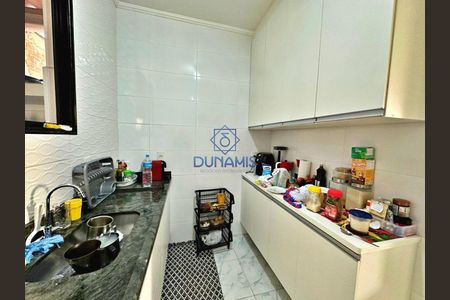 12_photo/94d1fe11b3.b88c9f23dde11cca-ATLAS-622c92b9-d93e-40de-8ea9-d036df7561f6.jpg de casa à venda com 2 quartos, 80m² em Jardim Las Palmas, Guarujá