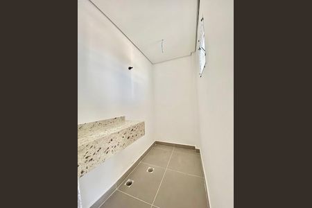 10_photo/94d1fe11b5.d7006a67543be7d3-ATLAS-0b263d7b-e926-4bfc-9192-bba6b79673f8.jpg de casa à venda com 3 quartos, 140m² em Jardim Las Palmas, Guarujá