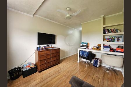 7_photo/94d1fe11d1.e1d2c46bde3eb79c-ATLAS-225f93c7-2ee6-40b7-9db3-214a0b792f97.jpg de casa à venda com 3 quartos, 79m² em Jardim Las Palmas, Guarujá