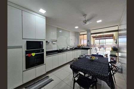 11_photo/94d1fe11d1.e1d2c46bde3eb79c-ATLAS-41ada08c-031b-436c-8ceb-655d4a4146aa.jpg de casa à venda com 3 quartos, 79m² em Jardim Las Palmas, Guarujá