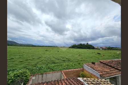 40_photo/94d1fe11d1.e1d2c46bde3eb79c-ATLAS-6a82f740-f586-431d-98ba-04bd345be90f.jpg de casa à venda com 3 quartos, 79m² em Jardim Las Palmas, Guarujá