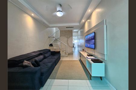 3_photo/94d1fe11d1.e1d2c46bde3eb79c-ATLAS-87a617e7-d352-4ae6-8a7d-ada13d90c8d9.jpg de casa à venda com 3 quartos, 79m² em Jardim Las Palmas, Guarujá