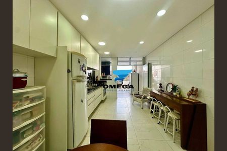 5_photo/94d1fe11d9.6c623372c172fc17-ATLAS-d92d06a2-bd86-4360-92c3-972a7d4acec1.jpg de casa à venda com 3 quartos, 160m² em Jardim Las Palmas, Guarujá