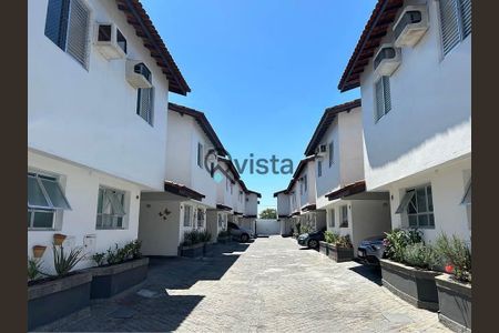 10_photo/94d1fe121f.b5da8a9e89e1b846-ATLAS-938b01d1-ddfb-4fec-a811-9c011104b65b.jpg de casa à venda com 2 quartos, 70m² em Jardim Las Palmas, Guarujá