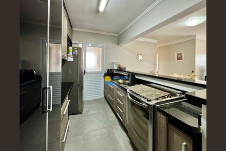 11_photo/94d1fe125f.6d1af36bebfc4e28-ATLAS-776e02f6-99bf-4c5f-ae05-dad47b6789ab.jpg de apartamento à venda com 3 quartos, 96m² em Jardim Las Palmas, Guarujá