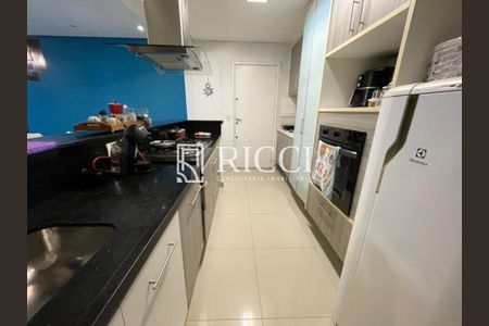 7_photo/94d1fe125f.b12e72b3c8c45426-ATLAS-8d8e41c1-1094-4b6d-a7c6-d17f960a91e4.jpg de apartamento à venda com 2 quartos, 96m² em Jardim Las Palmas, Guarujá