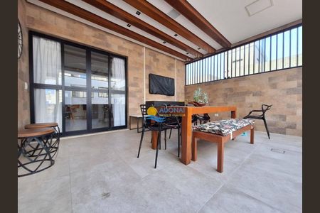 8_photo/94d1fe1267.94e692226e13d4f4-ATLAS-bd39a92e-4e9d-4ec7-8098-39b4337b3c92.jpg de apartamento à venda com 2 quartos, 210m² em Jardim Las Palmas, Guarujá