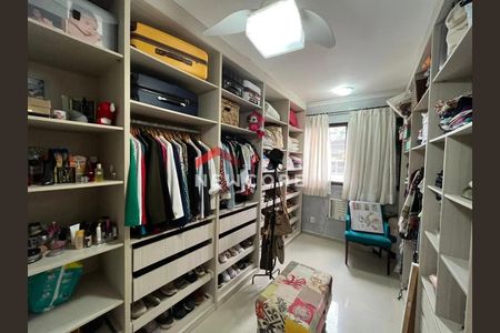 9_photo/94d1fe1267.d70948cd37f6cfc6-ATLAS-8dca4c2c-8906-4f42-8a3f-f32ac0deaf41.jpg de apartamento à venda com 3 quartos, 210m² em Jardim Las Palmas, Guarujá