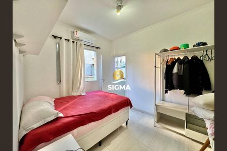 4_photo/94d1fe12a1.f2ed236aecaa8a04-ATLAS-8cb17b68-140a-455b-b3f2-9a3e2a4cc6dd.jpg de apartamento à venda com 2 quartos, 70m² em Jardim Las Palmas, Guarujá