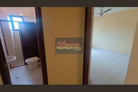 43_photo/94d1fe12b3.ceff8192393c33de-ATLAS-623af6c3-9b99-41cc-aaa8-a6d7b8d7f5d3.jpg de apartamento para alugar com 1 quarto, 50m² em Tombo, Guarujá