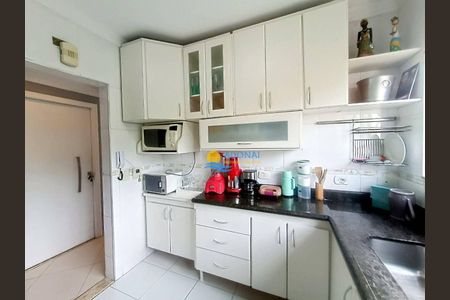 11_photo/94d1fe12cb.c37e81c01d2021a7-ATLAS-b0ee4eda-4e9a-47a0-8209-3fdd20e9bf11.jpg de apartamento à venda com 2 quartos, 100m² em Jardim Las Palmas, Guarujá