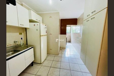 6_photo/94d1fe12ef.ce08db718b34839a-ATLAS-182d352a-160a-43bc-81bb-7a7b7be6b78b.jpg de apartamento à venda com 2 quartos, 73m² em Jardim Las Palmas, Guarujá
