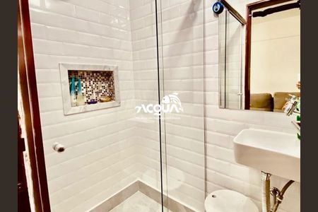 10_photo/94d1fe12fb.48b0ba5ec912c836-ATLAS-5d59a95c-3539-4fc5-8237-77a2b0baed72.jpg de apartamento à venda com 1 quarto, 50m² em Jardim Las Palmas, Guarujá