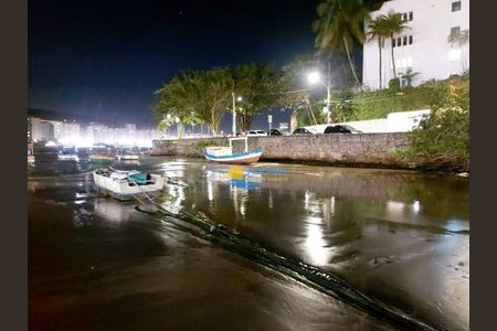 7_photo/94d1fe1311.5fb8fdde3bb00516-ATLAS-ca1e4822-5d64-41da-ab8b-324ee8e26fbf.jpg de apartamento à venda com 3 quartos, 90m² em Jardim Las Palmas, Guarujá